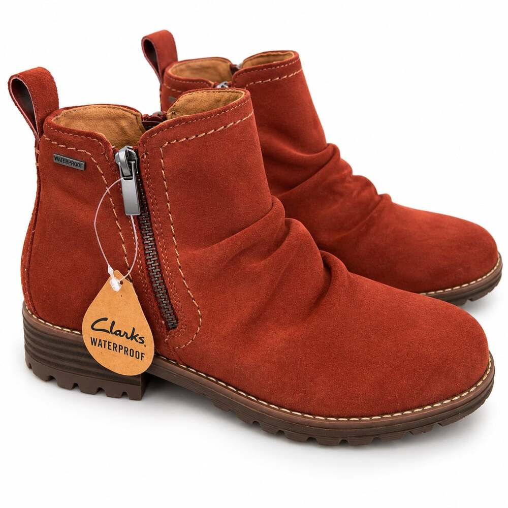 Clarks Waterproof Rust Suede Slouch Ankle Boots Womens 6 NWOT